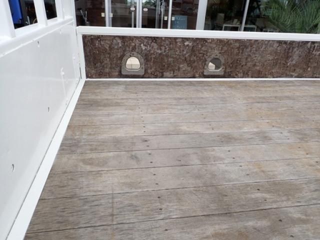 HINO DUTRO 2011 Image 31