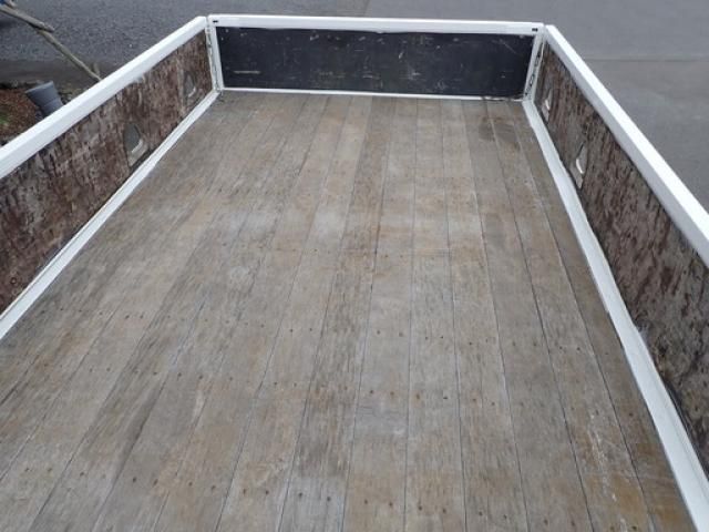 HINO DUTRO 2011 Image 31