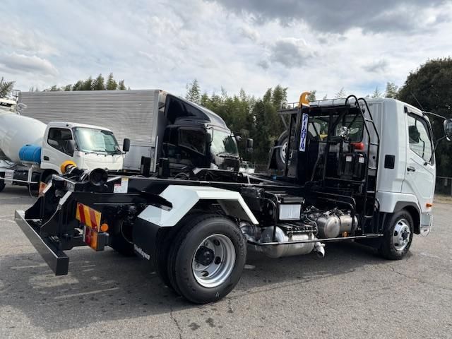 MITSUBISHI FUSOU FIGHTER 2024 Image 31