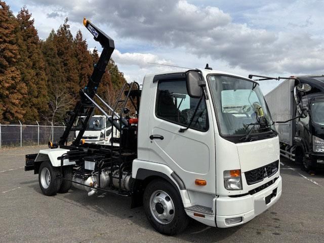 MITSUBISHI FUSOU FIGHTER 2024 Image 31