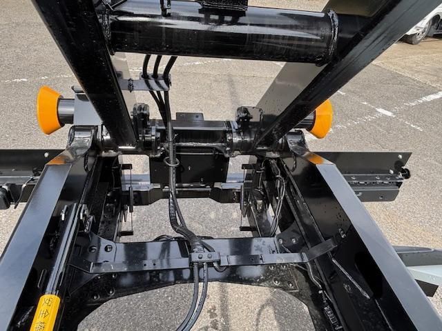 MITSUBISHI FUSOU FIGHTER 2024 Image 31