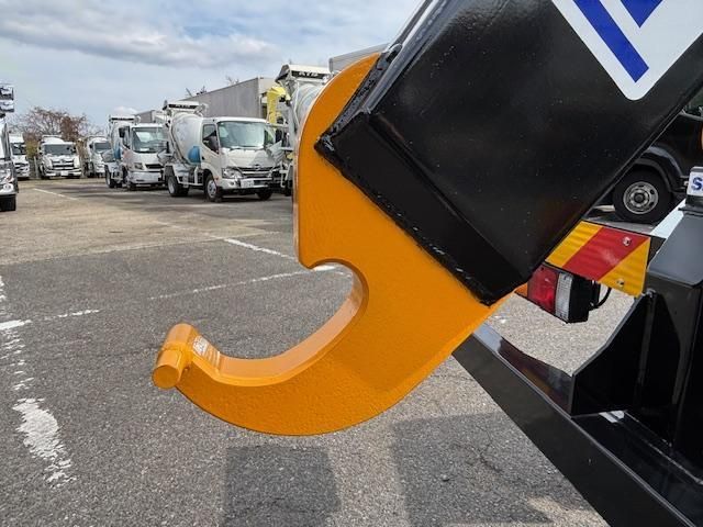 MITSUBISHI FUSOU FIGHTER 2024 Image 31