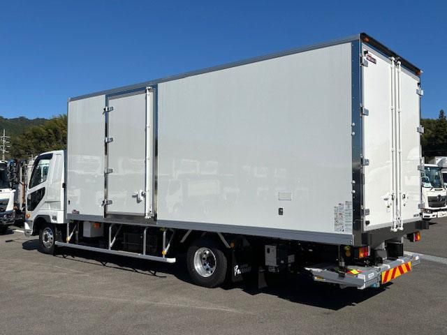 MITSUBISHI FUSOU FIGHTER 2025 Image 31