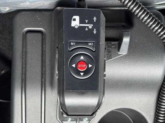 MITSUBISHI FUSOU FIGHTER 2025 Image 31