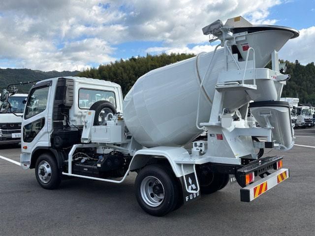 MITSUBISHI FUSOU FIGHTER 2025 Image 31