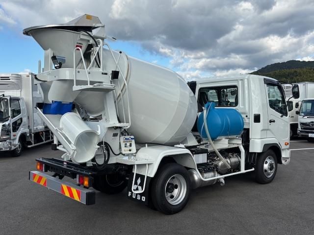 MITSUBISHI FUSOU FIGHTER 2025 Image 31