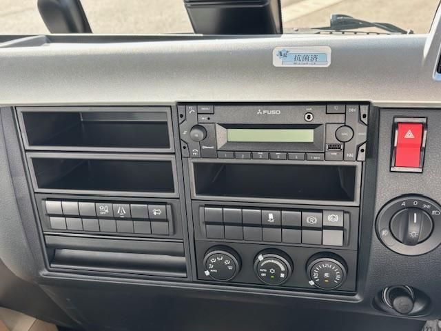 MITSUBISHI FUSOU FIGHTER 2025 Image 31