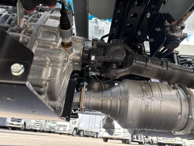 MITSUBISHI FUSOU FIGHTER 2025 Image 31