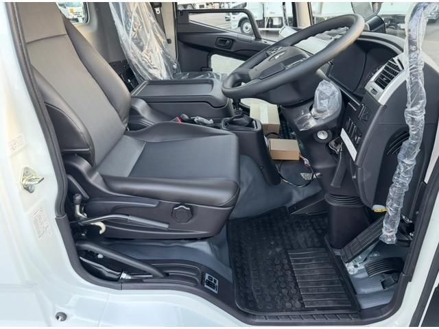 MITSUBISHI FUSOU FIGHTER 2025 Image 31