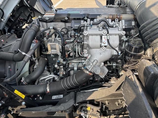 MITSUBISHI FUSOU FIGHTER 2025 Image 31