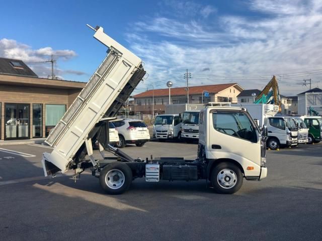 HINO DUTRO 2023 Image 31
