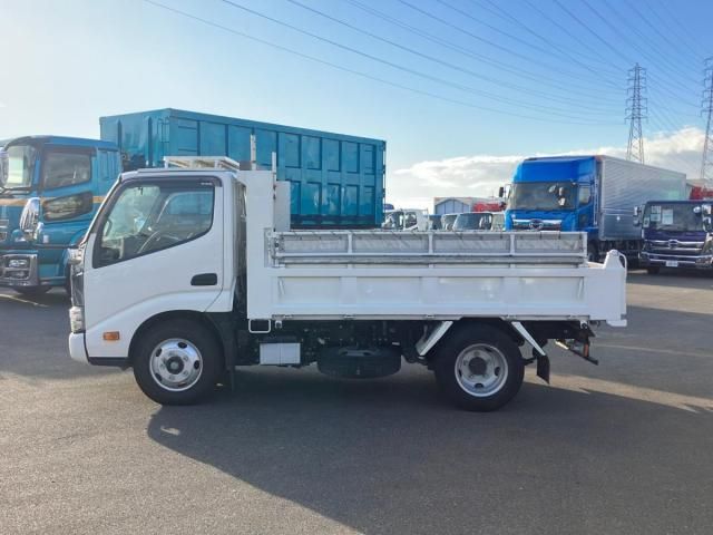 HINO DUTRO 2023 Image 31
