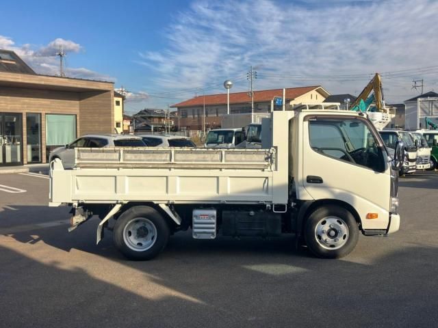 HINO DUTRO 2023 Image 31