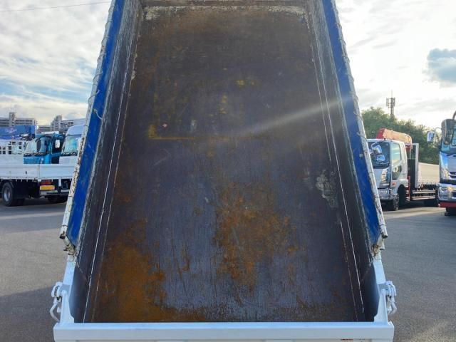 HINO DUTRO 2023 Image 31