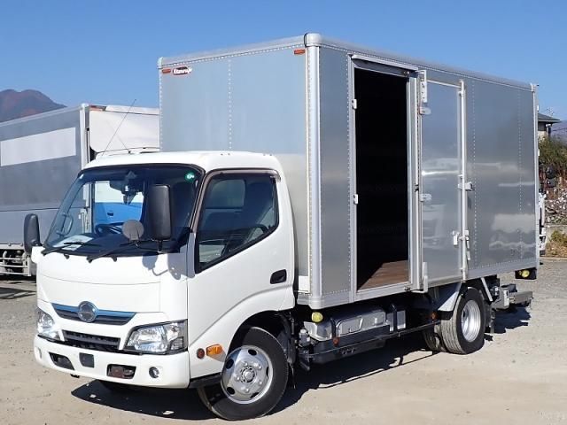 HINO DUTRO 2018 Image 31