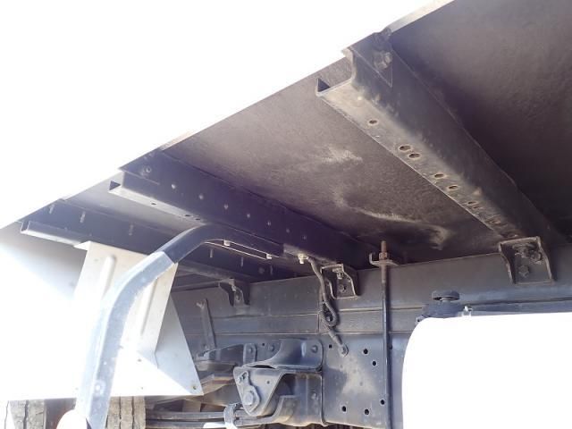 HINO DUTRO 2018 Image 31