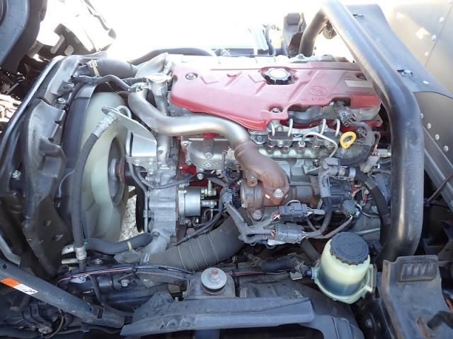 HINO DUTRO 2018 Image 31