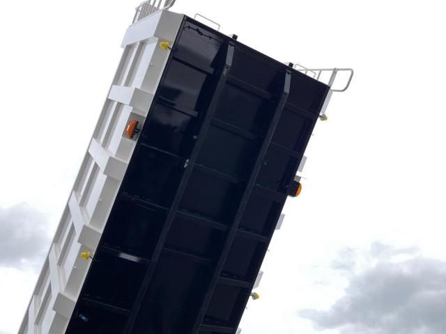 HINO PROFIA 2024 Image 31