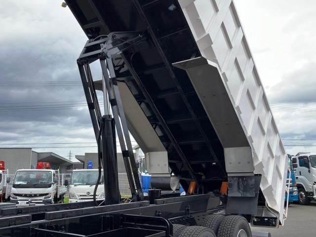 HINO PROFIA 2024 Image 31