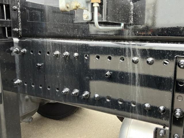 HINO PROFIA 2024 Image 31