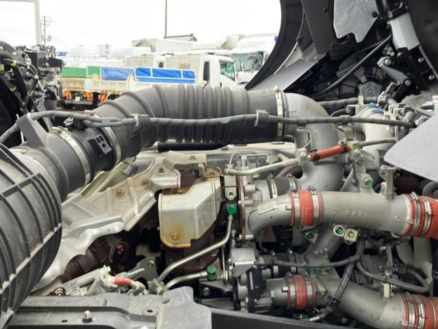 HINO PROFIA 2024 Image 31