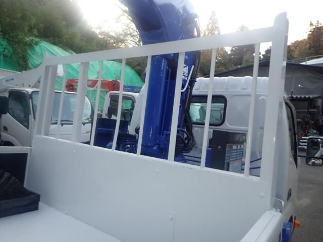 HINO DUTRO 2012 Image 31