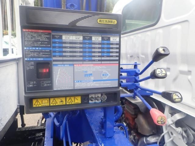 HINO DUTRO 2012 Image 31