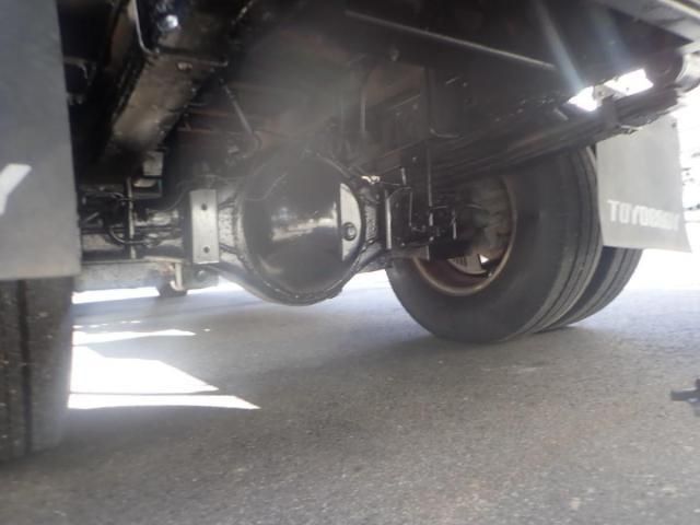 HINO DUTRO 2012 Image 31