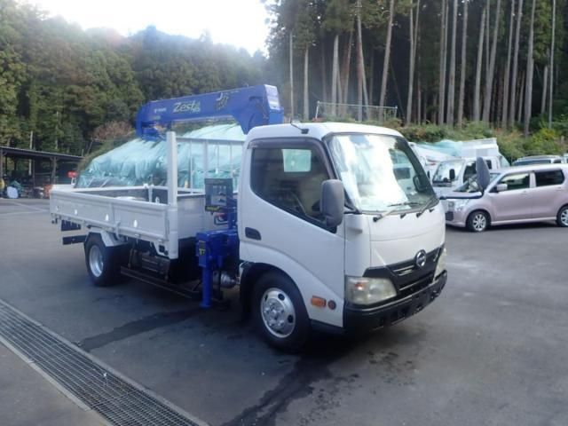 HINO DUTRO 2012 Image 31