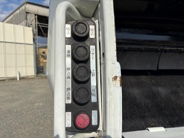 ISUZU ELF 2016 Image 31