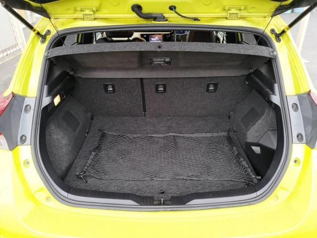 TOYOTA AURIS HYBRID 2016 Image 31