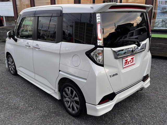 TOYOTA TANK 2018 Image 31