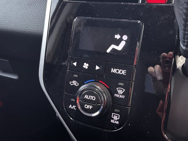 TOYOTA TANK 2018 Image 31