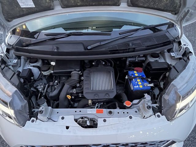 TOYOTA TANK 2018 Image 31