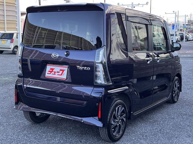 DAIHATSU TANTO CUSTOM 2023 Image 31