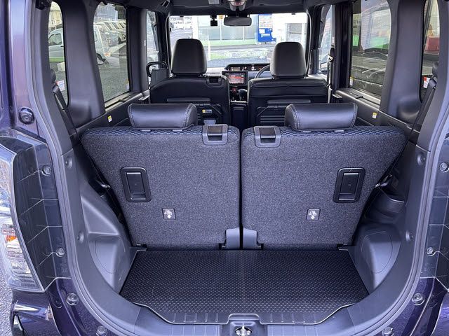 DAIHATSU TANTO CUSTOM 2023 Image 31