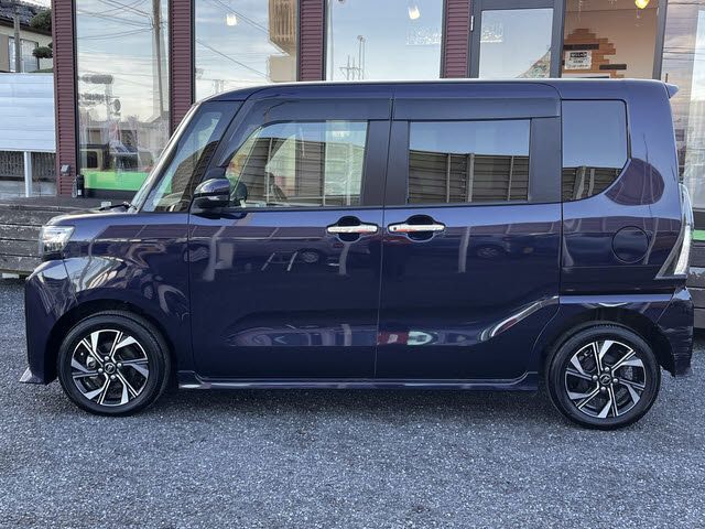 DAIHATSU TANTO CUSTOM 2023 Image 31