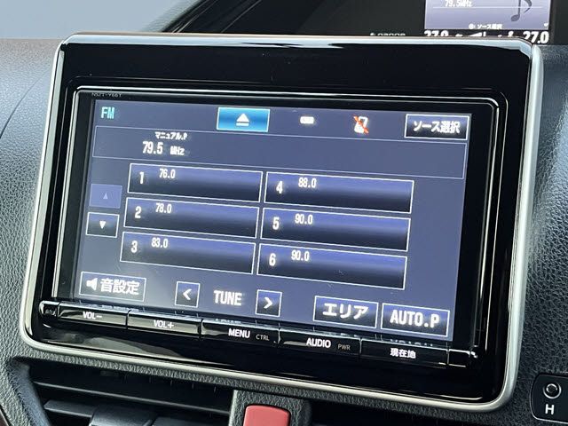 TOYOTA ESQUIRE 2017 Image 31