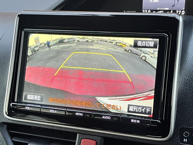 TOYOTA ESQUIRE 2017 Image 31