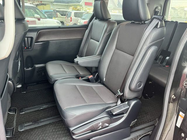 TOYOTA ESQUIRE 2017 Image 31