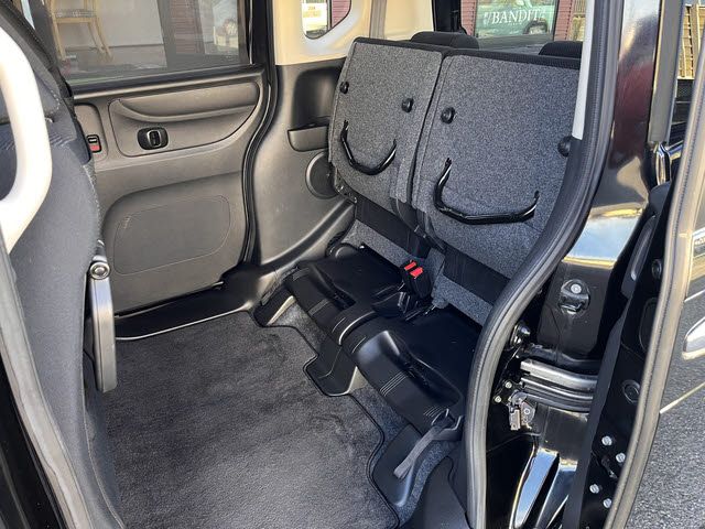 HONDA N BOX 2015 Image 31