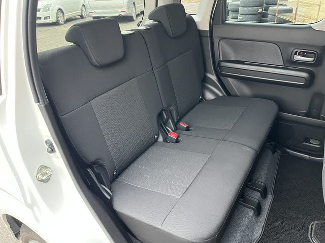 SUZUKI WAGON R CUSTOM Z 2023 Image 31