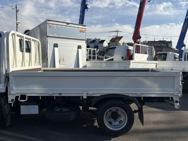 HINO DUTRO 2020 Image 31