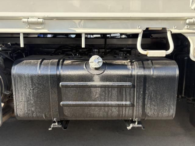 HINO DUTRO 2020 Image 31