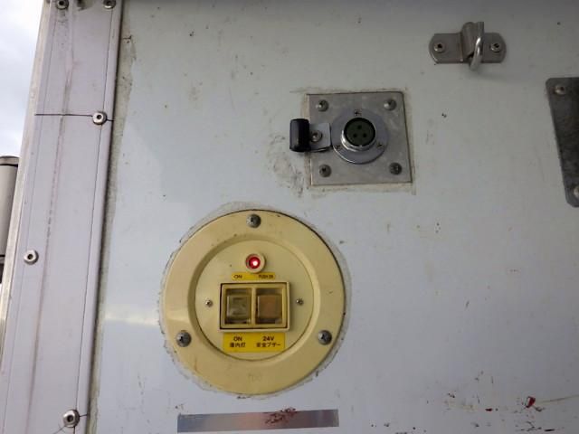 ISUZU FORWARD 2018 Image 31