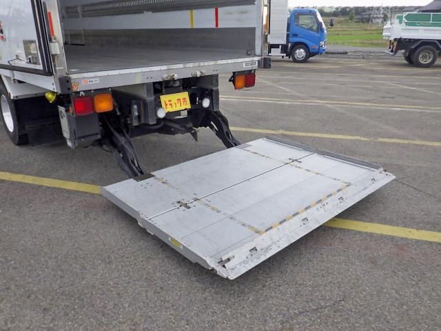 ISUZU FORWARD 2018 Image 31