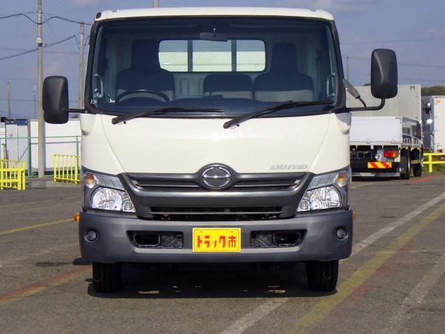 HINO DUTRO 2017 Image 31