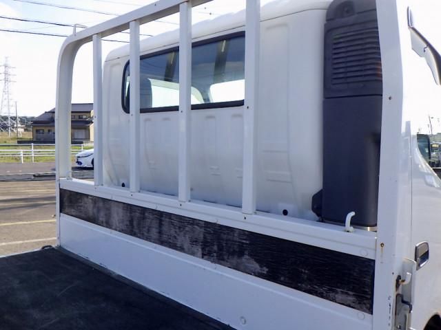 HINO DUTRO 2017 Image 31