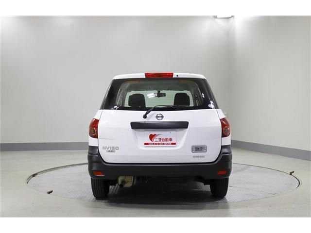 NISSAN NV150 AD 4WD 2018 Image 31