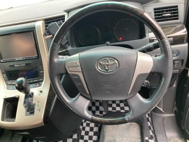 TOYOTA VELLFIRE 2012 Image 31